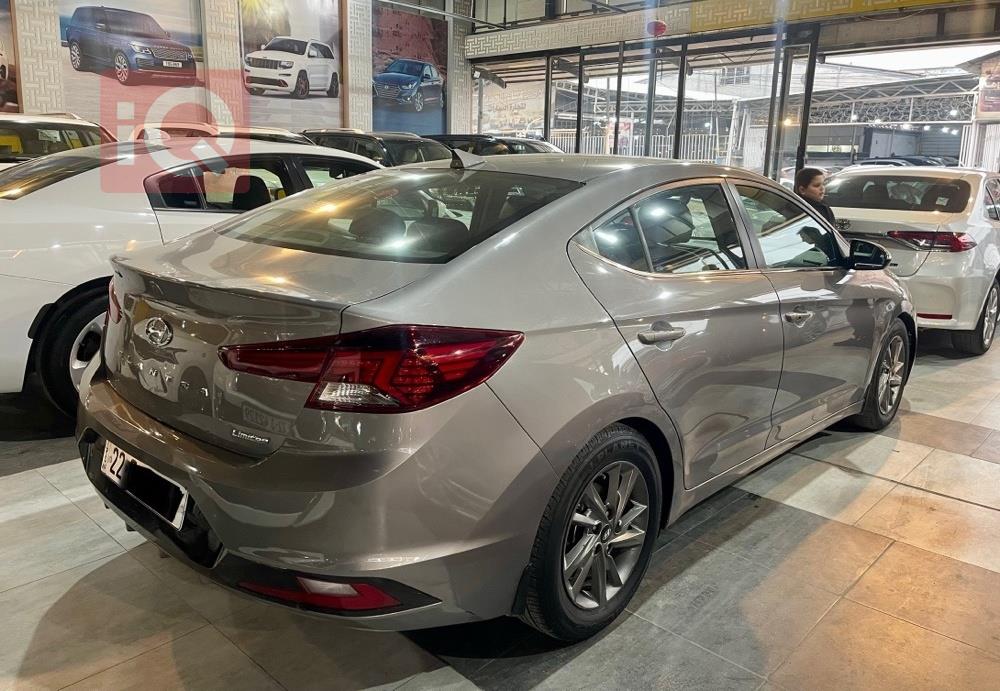 هيونداي النترا